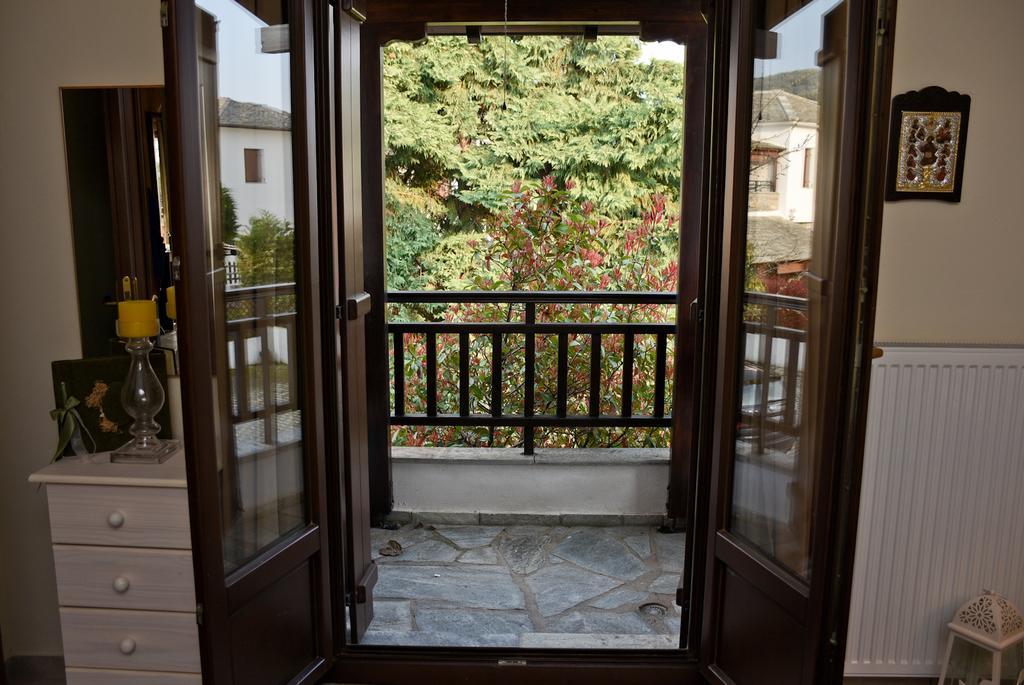 Near Paradise Koropi Exterior foto